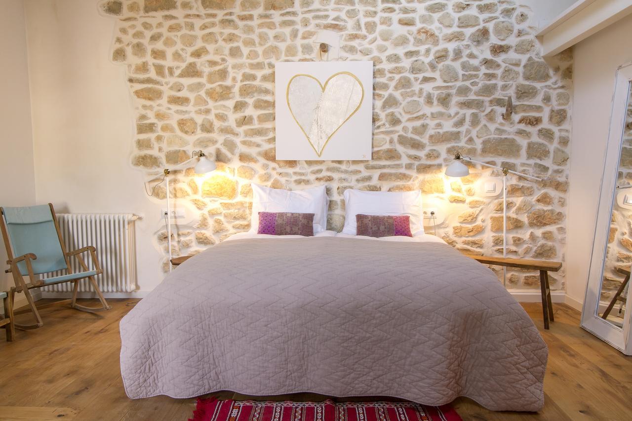 Home Hotel The Pink Pepper Tree Lloseta Bagian luar foto